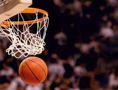 开云体育登录-末节封喉！霍勒迪一人掀翻步行者 篮网关键先生用防守终结比赛