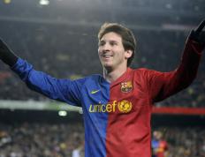 开云体育在线-坎特关键进球定乾坤，奥运周期关键战之夜纪实