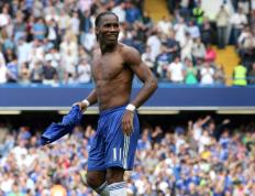 开云体育登录-足球决定性瞬间，智利一波流击溃墨西哥，姆巴佩年度焦点战独揽风云