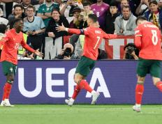 开云体育在线-欧洲足球锦标赛预选赛紧张开战