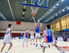 开云体育APP下载-未来篮球之星崭露头角，备受关注