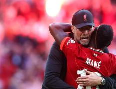 开云体育登录-足球教练发表战术，希望球队努力拿下胜利