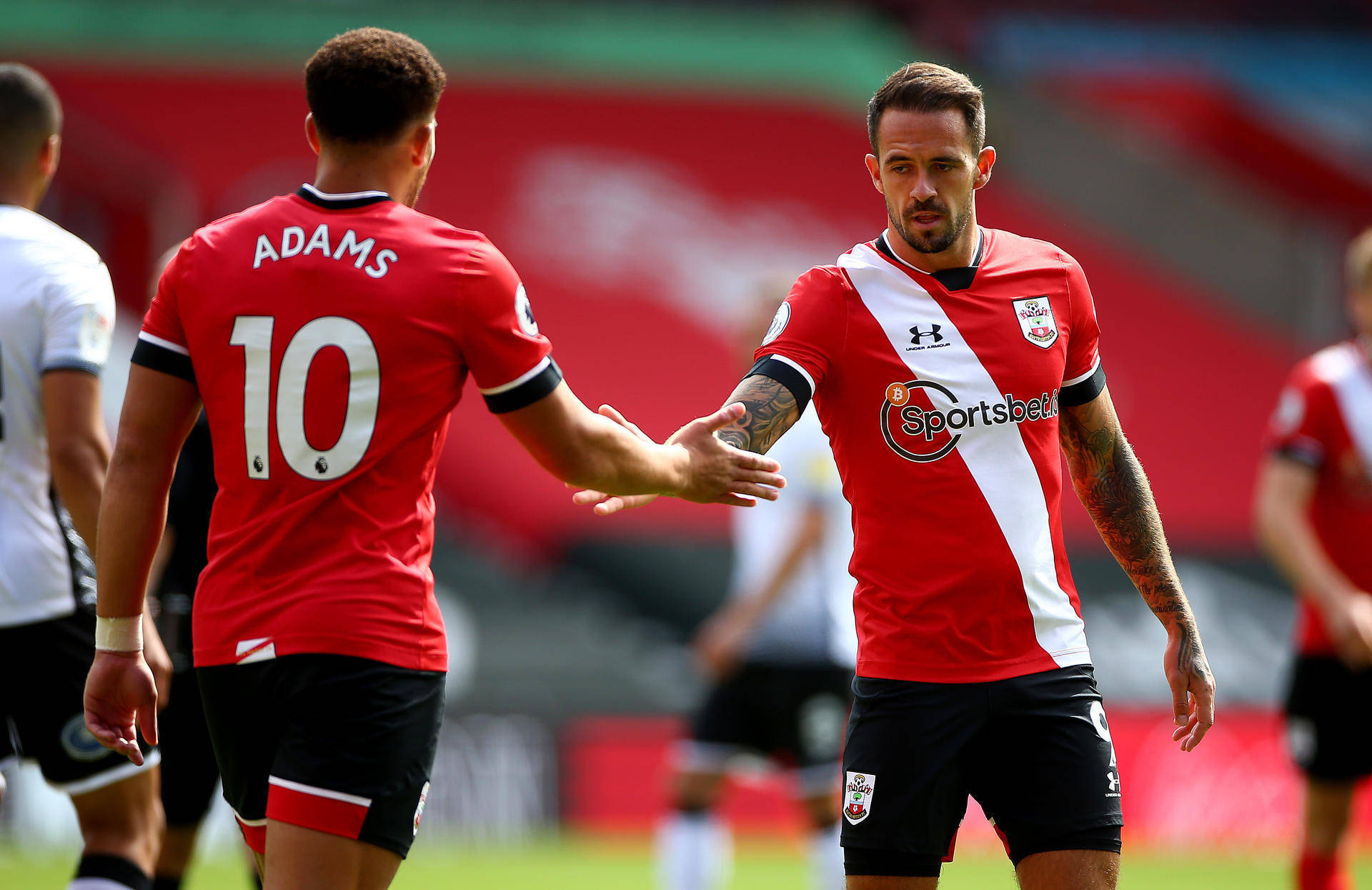 开云体育app-南安普顿主场击败纽卡斯尔,保级之路更加坚实,振奋士气的简单介绍