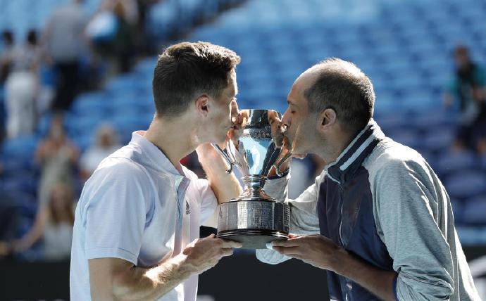 开云体育APP下载-关于拉美球星展现绝技，赛场上的精彩瞬间的信息