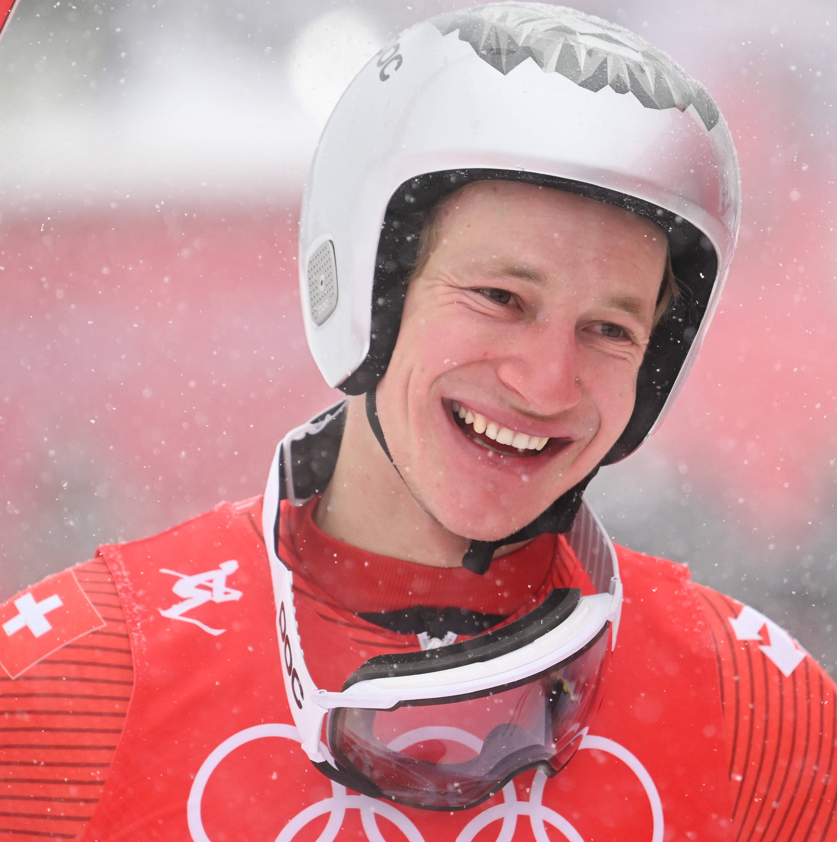 开云体育APP下载-瑞士滑雪选手造就传奇,传承精神