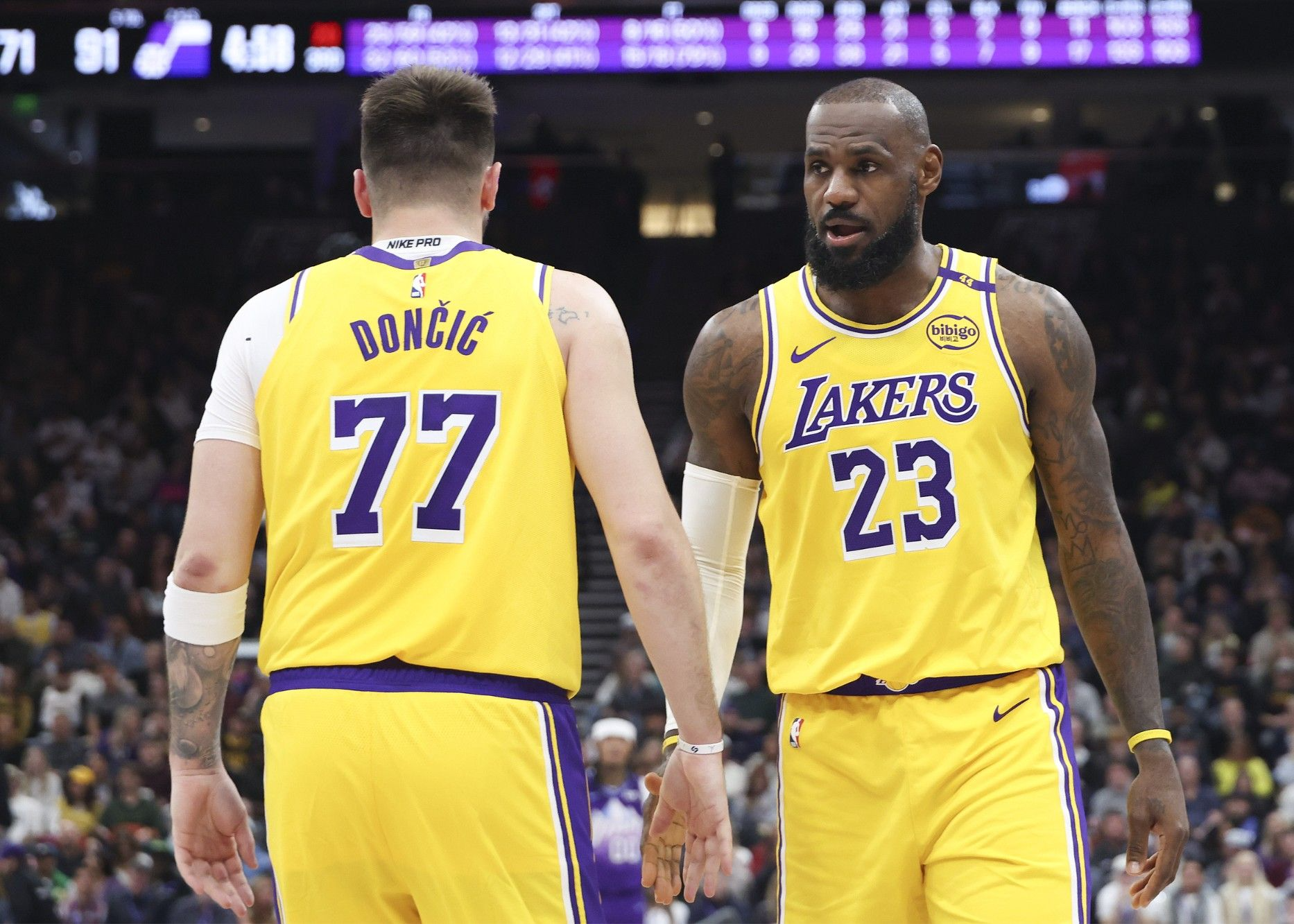 开云APP-湖人队新援助阵,詹姆斯再次冲击MVP的简单介绍