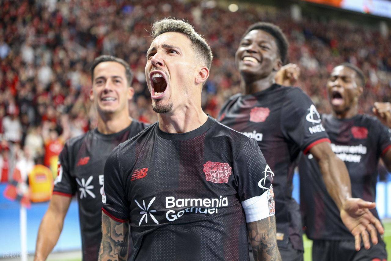 开云体育平台APP-法兰克福取得三连胜,冲击前列