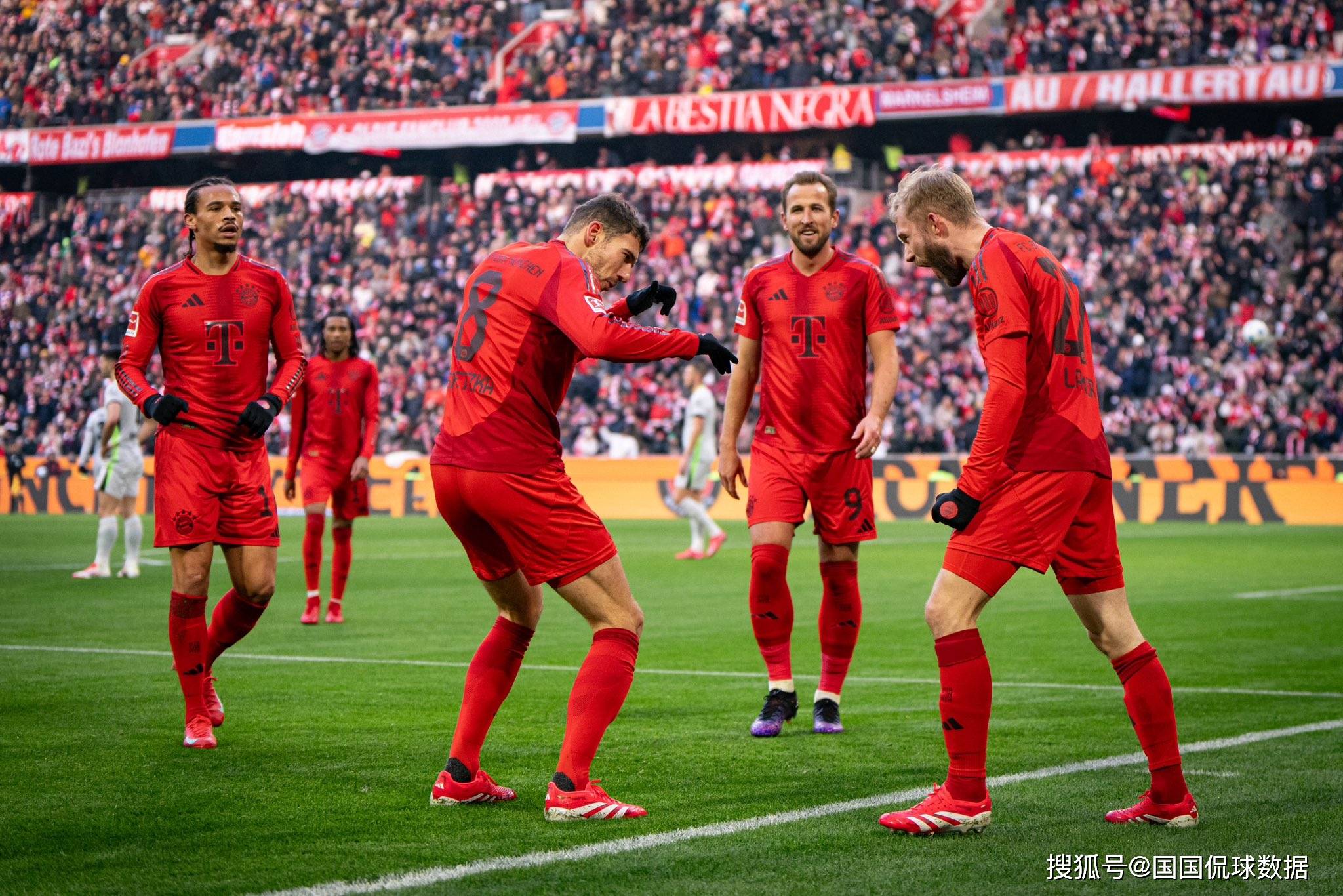 开云体育登录-拜仁慘遭淘汰,欧冠之路陷入泥潭