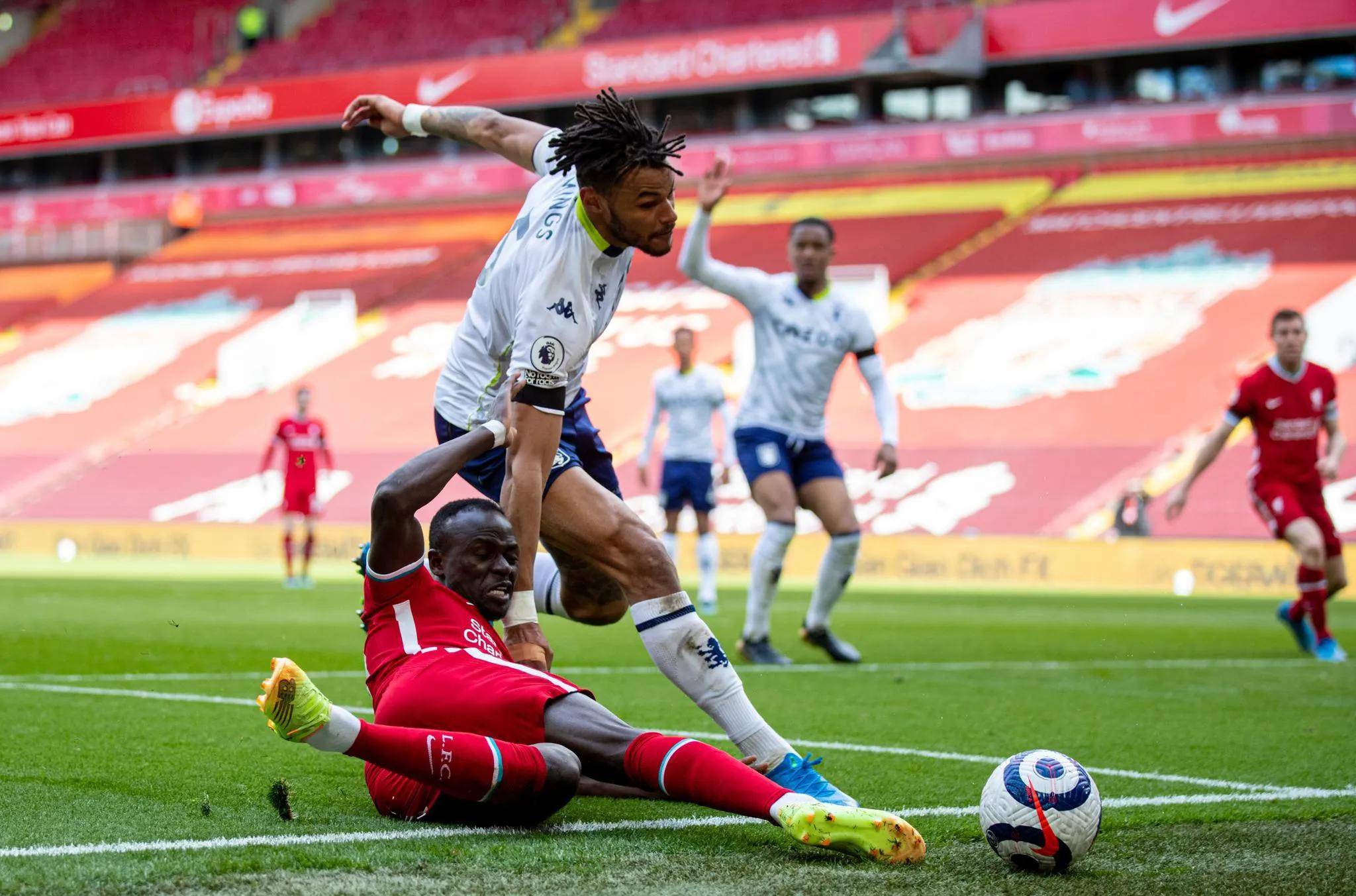 开云官方app入口-包含出人意料,国际足球比赛悬念重重的词条