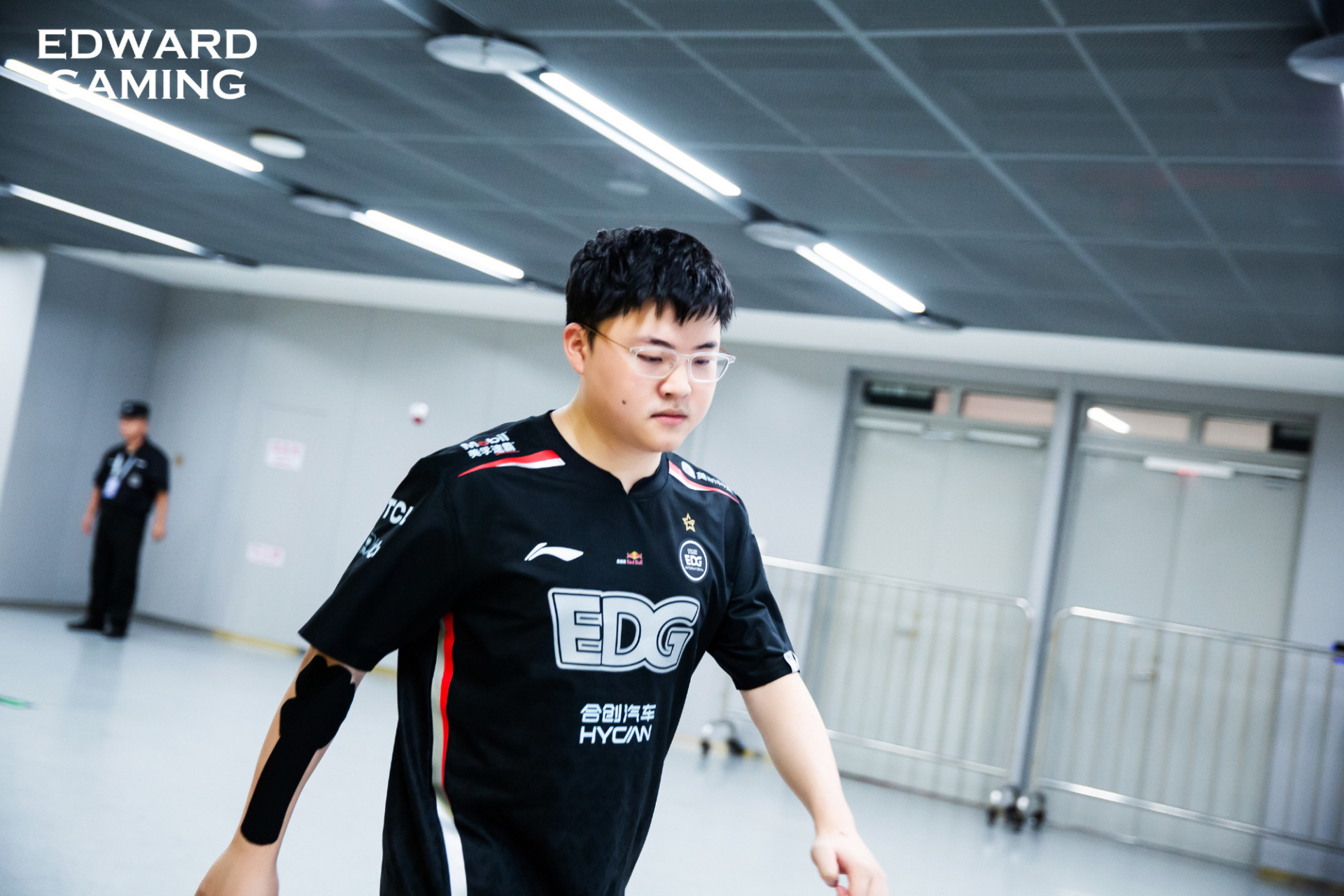 开云体育APP下载-关于TSM横扫RNG，JackeyLove爆发神勇的信息