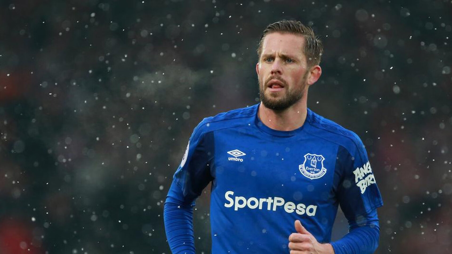 开云官方app入口-绝地逆转,孤胆英雄勒克莱尔扛起索伯车队绝杀迈凯伦